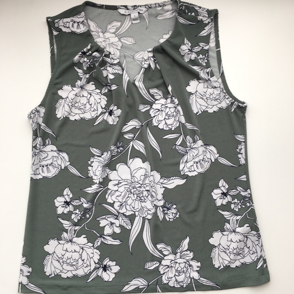 41 Hawthorn knit top, never worn